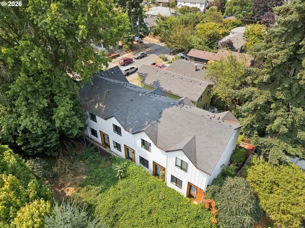 1211 N Winchell St #3, Portland, OR 97217