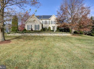9714 Clydeleven Dr, Hagerstown, MD 21740