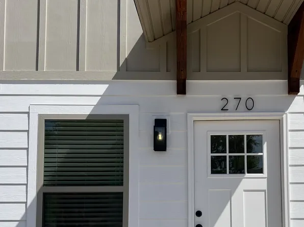 270 E 12th St, Fayetteville, AR 72701