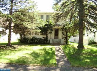 930 Minnesota St, Hibbing, MN 55746
