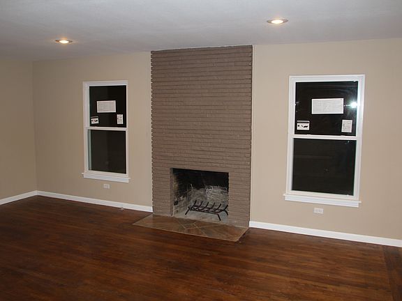 5th image of 117 Moss Dr