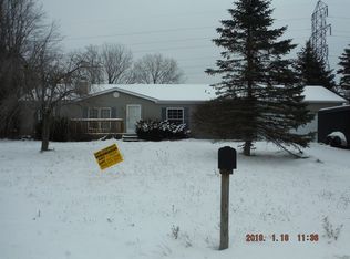 3279 Flamingo Dr, Saginaw, MI