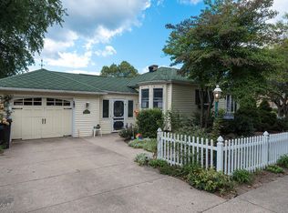 724 Central Ave, Holland, MI 49423
