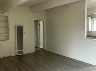 712 S G St #E, Oxnard, CA 93030