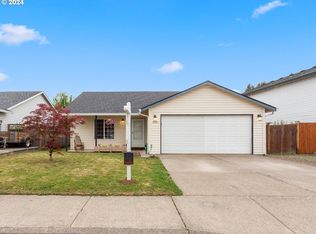 2300 SW 8th St, Battle Ground, WA 98604