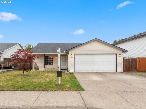2300 SW 8th St, Battle Ground, WA 98604