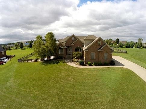 1st image of 179 Eagles Bluff Ct