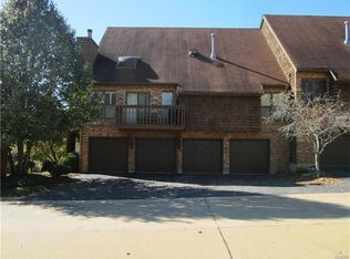 5147 Hollow Wood Ct UNIT 5147B, Saint Louis, MO 63128