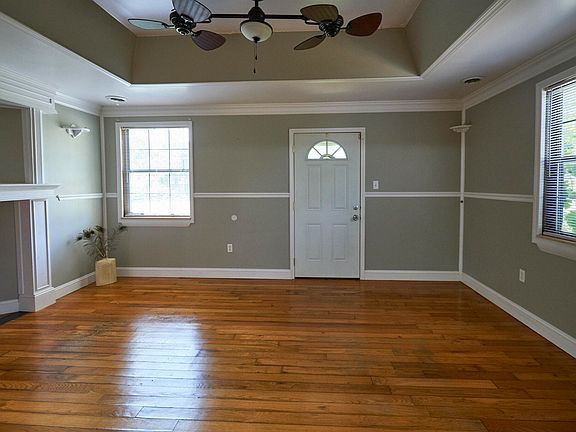 5th image of 3116 Fairway Dr