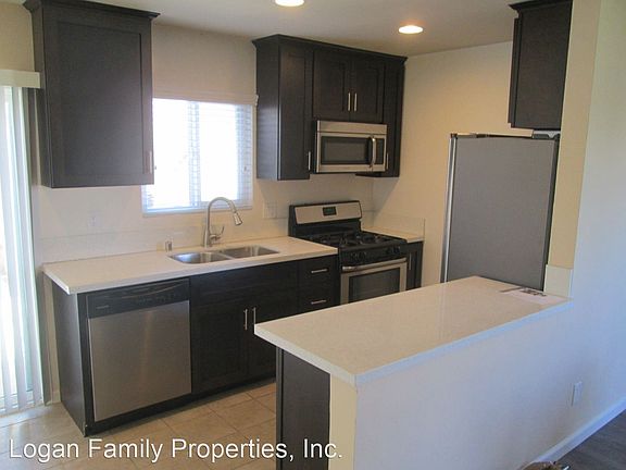 2nd image of 612 S 32nd St #616