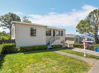 424 Manor Dr, Pacifica, CA