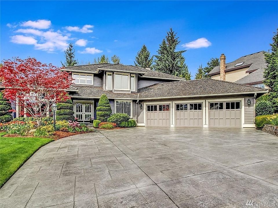 1st image of 4661 172nd Ave SE