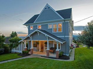 1517 Perry Ave, Bremerton, WA 98310