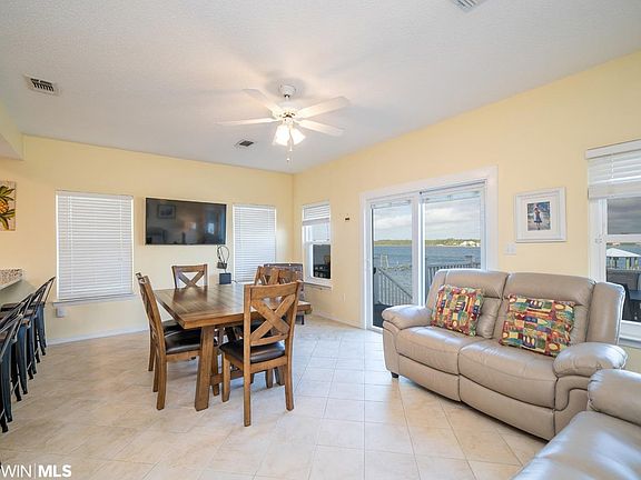 4th image of 128 Gulf Ct