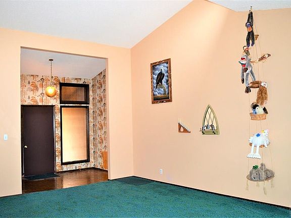4th image of 603 Willow Valley Dr