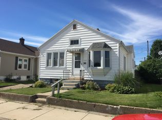 612 W 9th St, Mishawaka, IN
