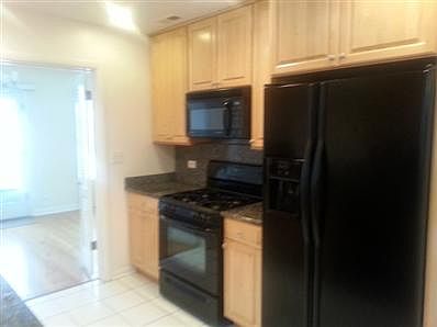 3rd image of 3120 Nina Ave