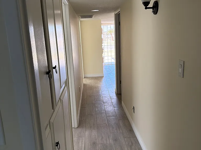4700 Hasti Joy Ct — Photo 12