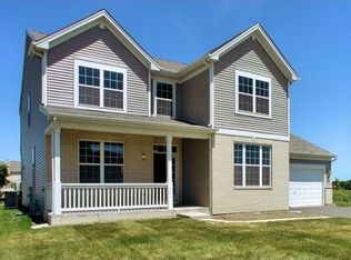 445 Winterberry Dr, Yorkville, IL 60560