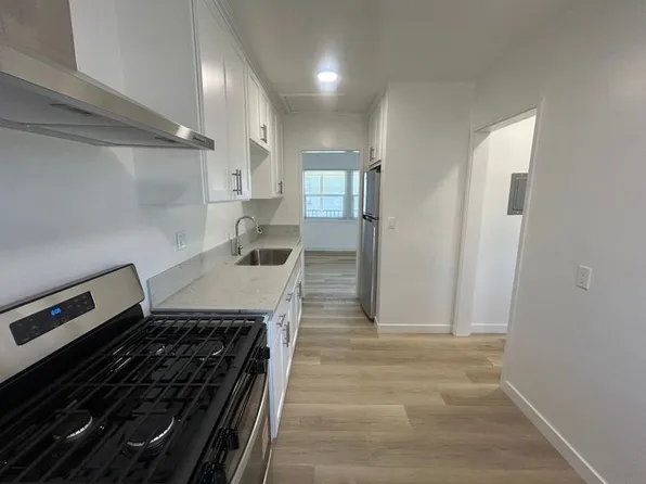 2813 W Victory Blvd Unit 202, Burbank, CA 91505