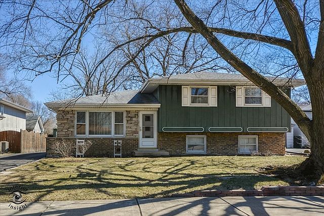 1st image of 15715 Le Claire Ave