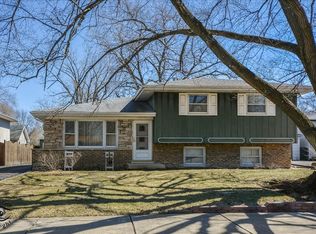 15715 Leclaire Ave, Oak Forest, IL