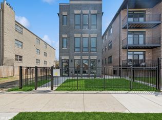 5006 S Prairie Ave #3, Chicago, IL 60615