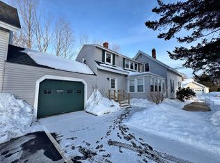 121 E Main St, Yarmouth, ME 04096