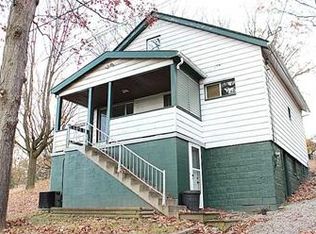 1511 Marshall Ave, Coraopolis, PA 15108