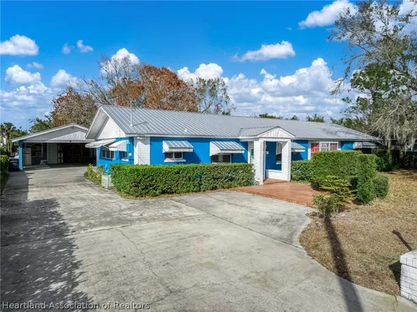 313 E Canfield St, Avon Park, FL 33825