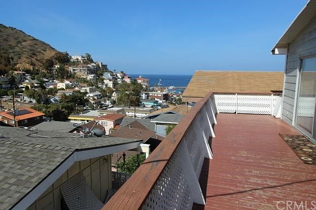 Top Unit - Spacious deck with ocean and Casino views