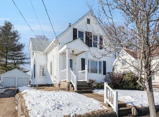 45 Gifford St, Brockton, MA 02301