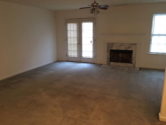 3rd image of 6525 Wellington Chase Ct