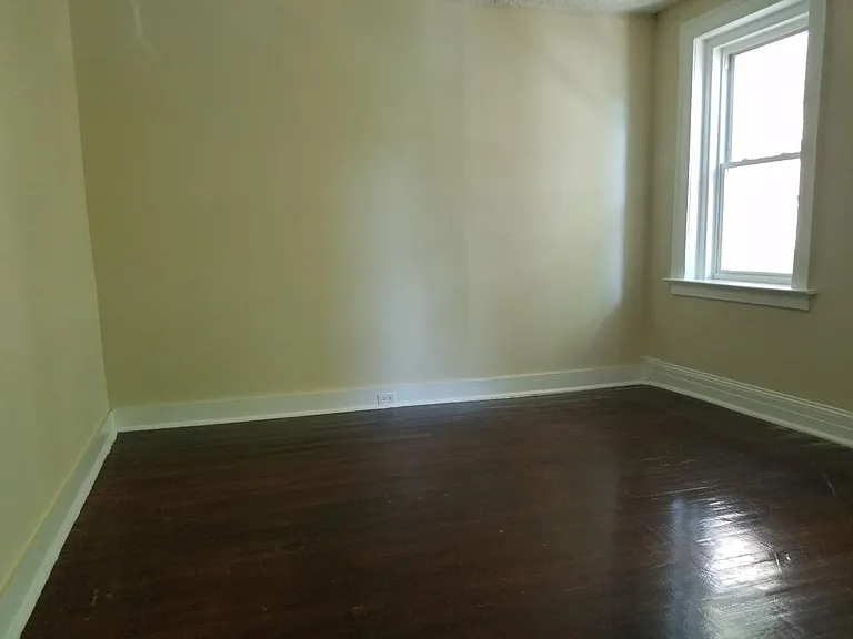 56 Norton St — Photo 5