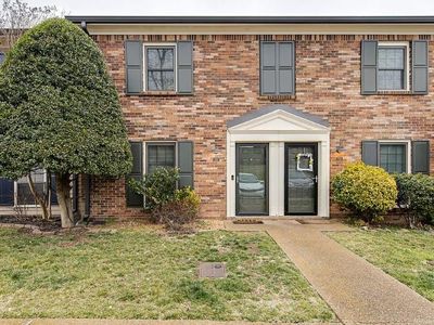 130 Academy Sq, Nashville, TN, 37210