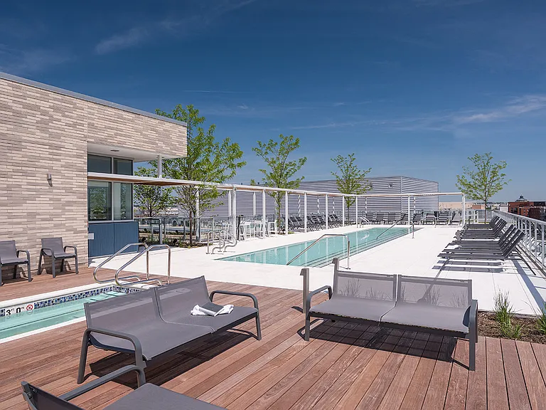 F1RST Residences — Photo 41