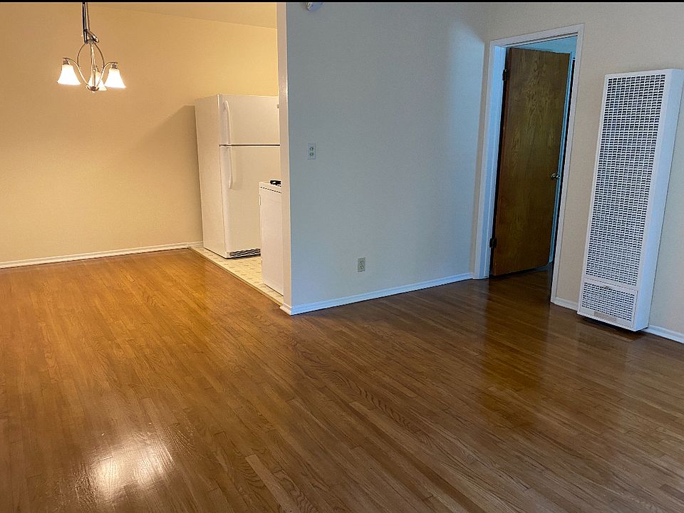 1st image of 3355 Manning Ave #7