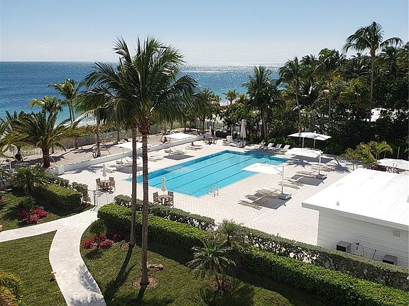 2nd image of 613 Ocean Dr APT 5C