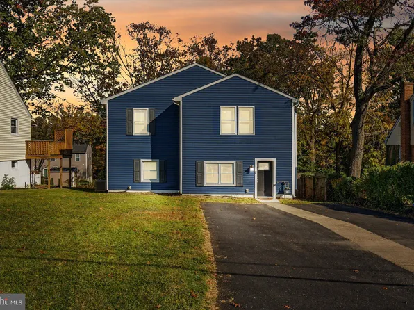 9609 Oak Summit Ave, Parkville, MD 21234