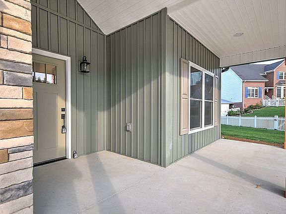 4th image of LOT 8R Emerald Dr