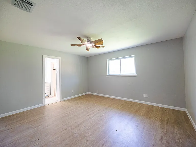 2609 Herring Cir — Photo 13