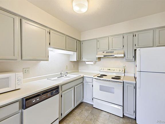 2nd image of 1383 W 88th Avenue #302