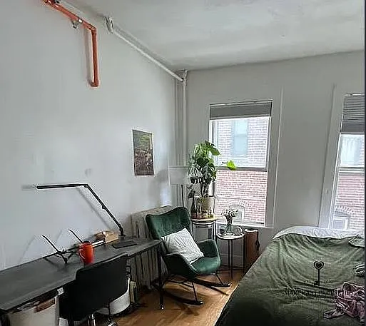 55 S Huntington Ave #102 — Photo 2