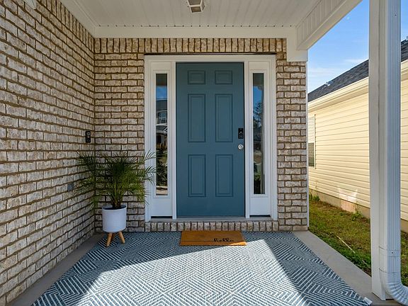 3rd image of 1069 Lacey Ln