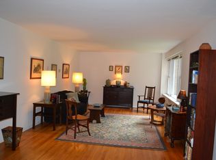 65 Durham Rd APT 2D, Bronxville, NY 10708