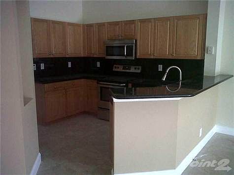 4th image of 1686 Salerno Cir
