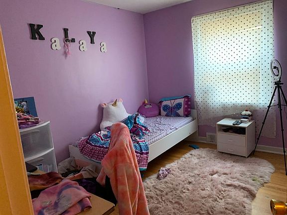 3rd image of 9130 N Keating Ave #1S
