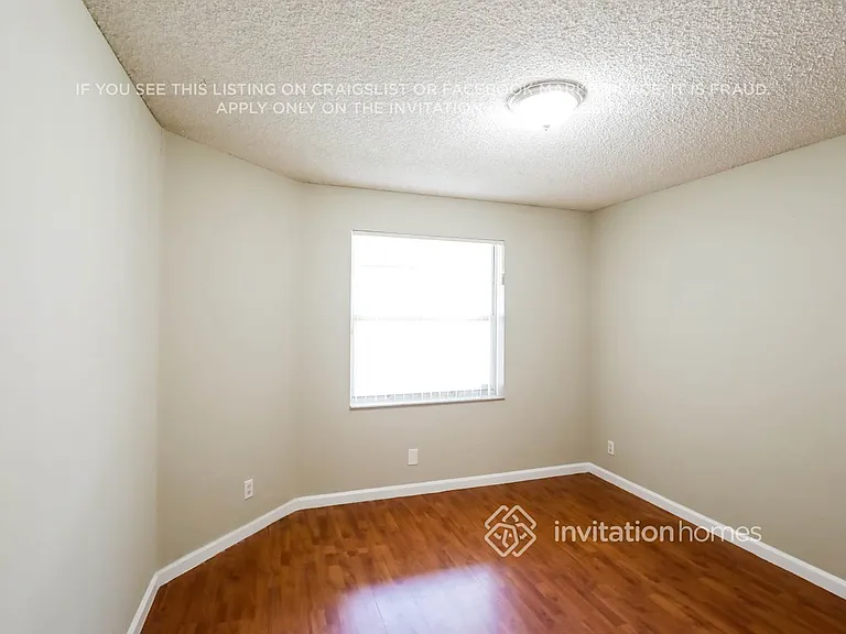 18351 NW 8th St — Photo 13