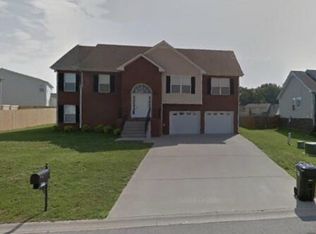 1397 Borrowdale Dr, Clarksville, TN 37040