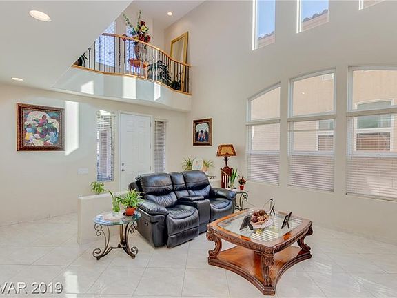 5th image of 3405 Brambling Ave